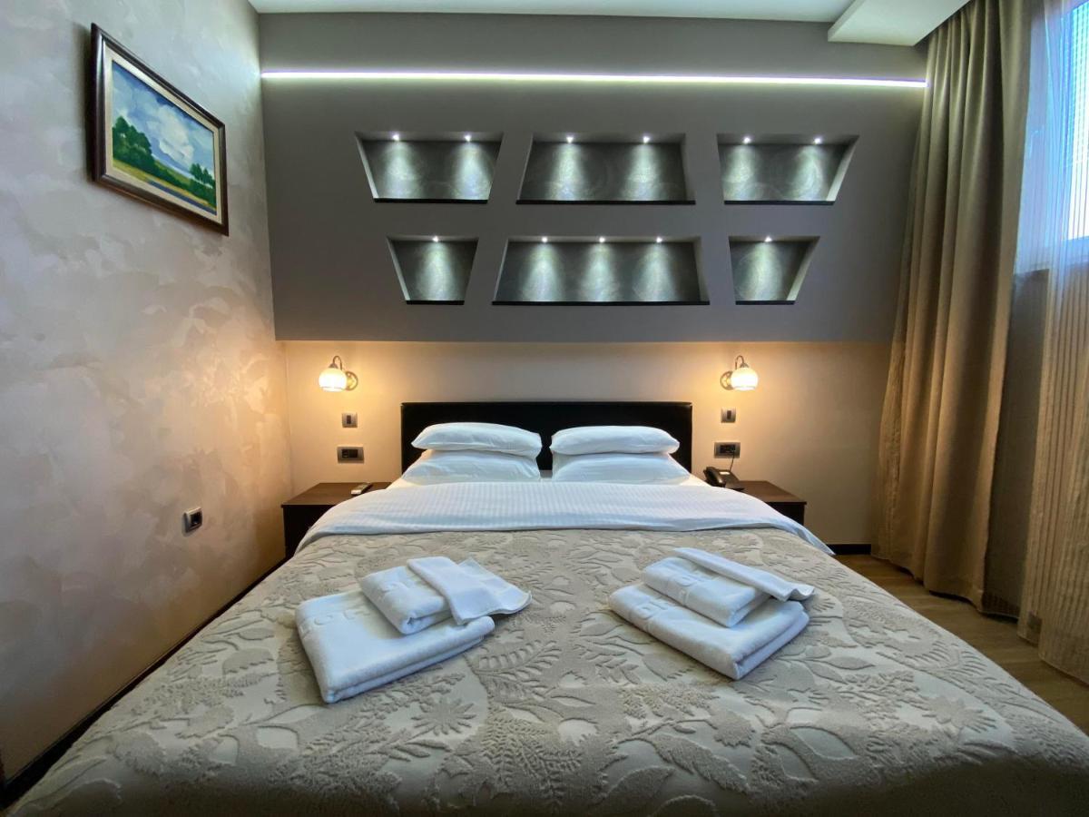 Hotel Morava - Szabács Kültér fotó
